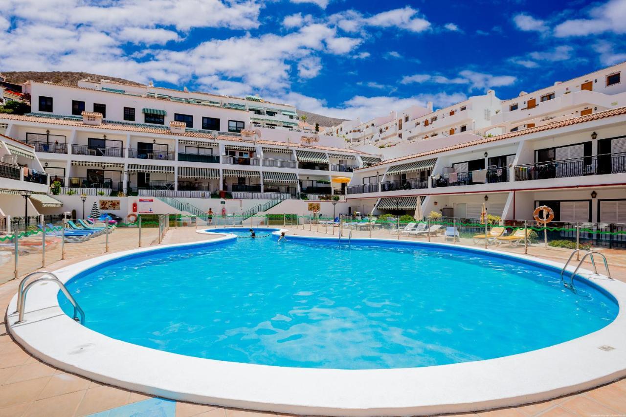 Bright & Stylish Apartment In Chipeque, Los Cristianos Arona  Exterior photo